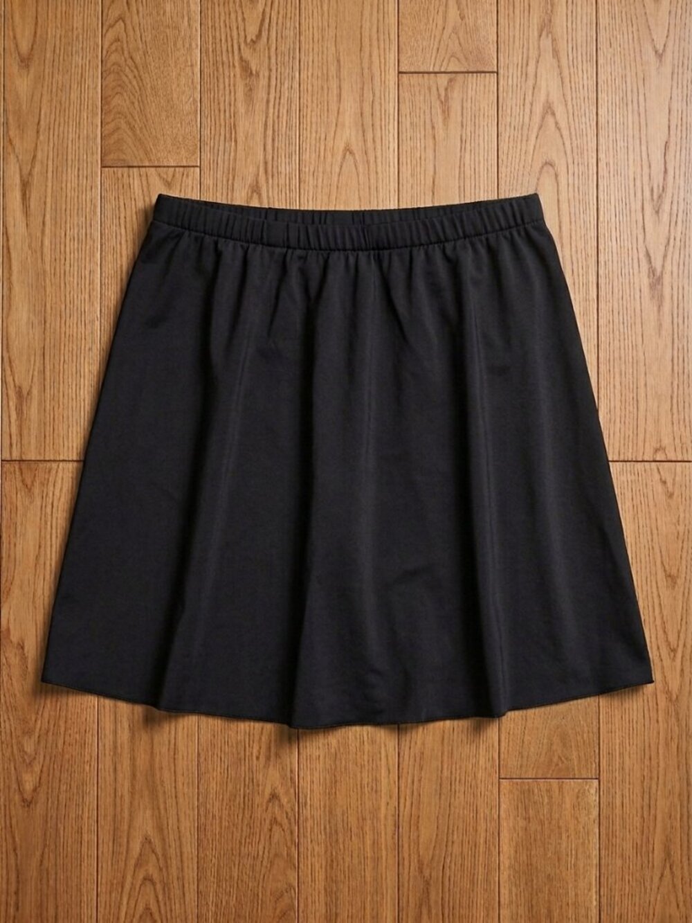 Black Flowy Stretch Waist Swim Skirt Cover-Up Approx. Size S/M